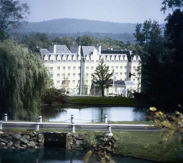 Exterior view - Hilton Hotel Pearl River