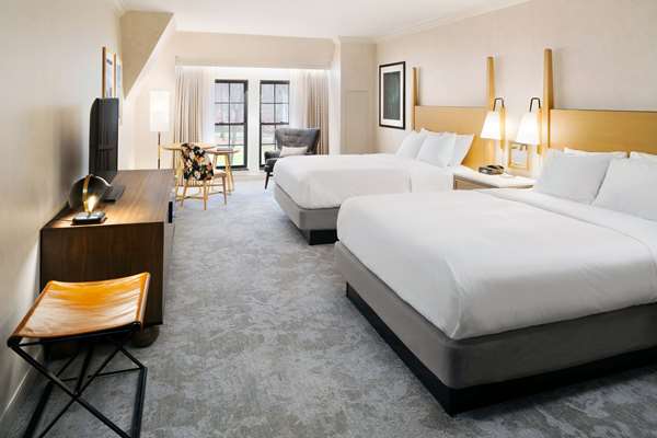  - Hilton Hotel Pearl River