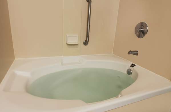  - Hampton Inn & Suites Port St Lucie - I-95, Exit 121