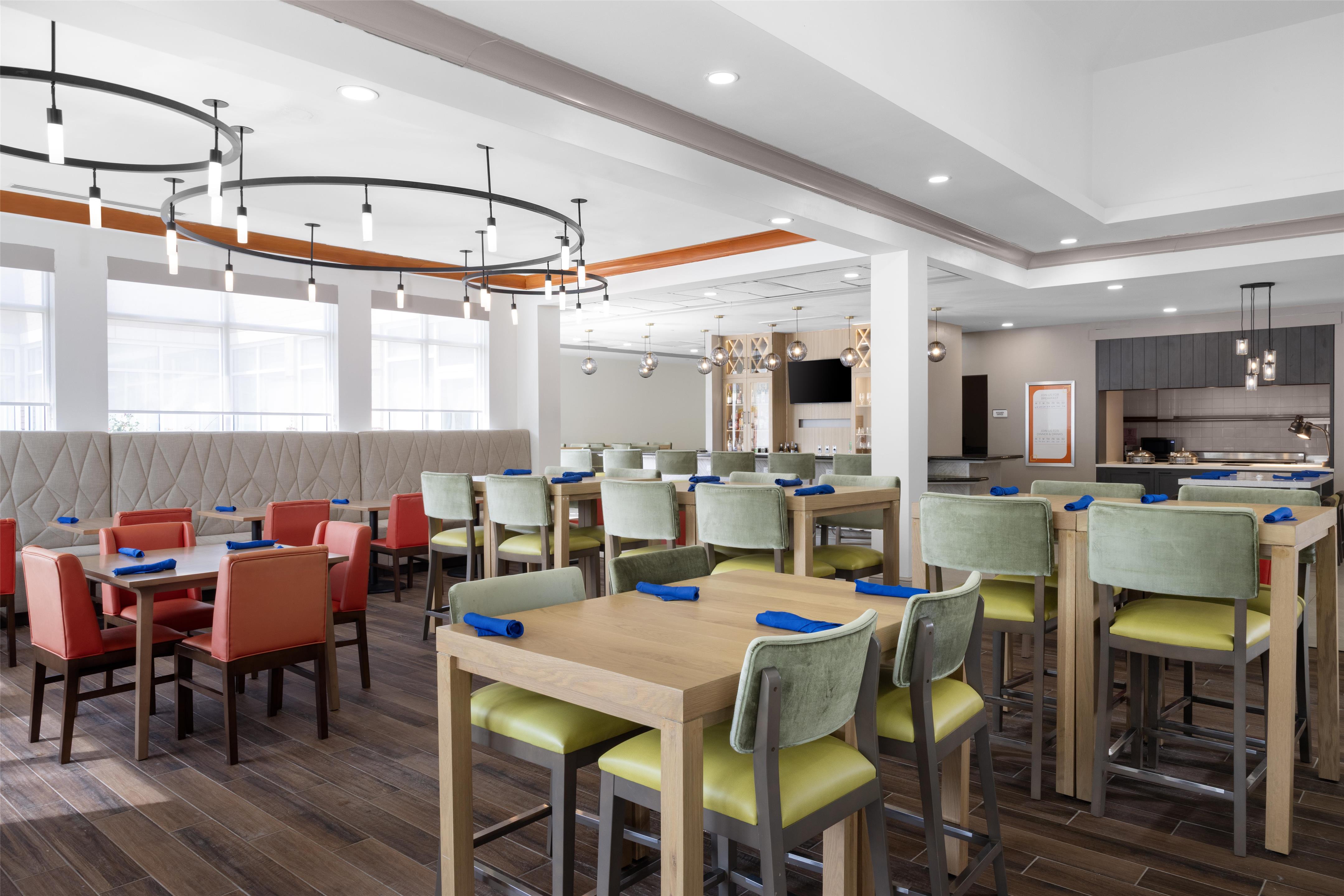 Restaurant | Hilton Garden Inn Chesapeake/Suffolk