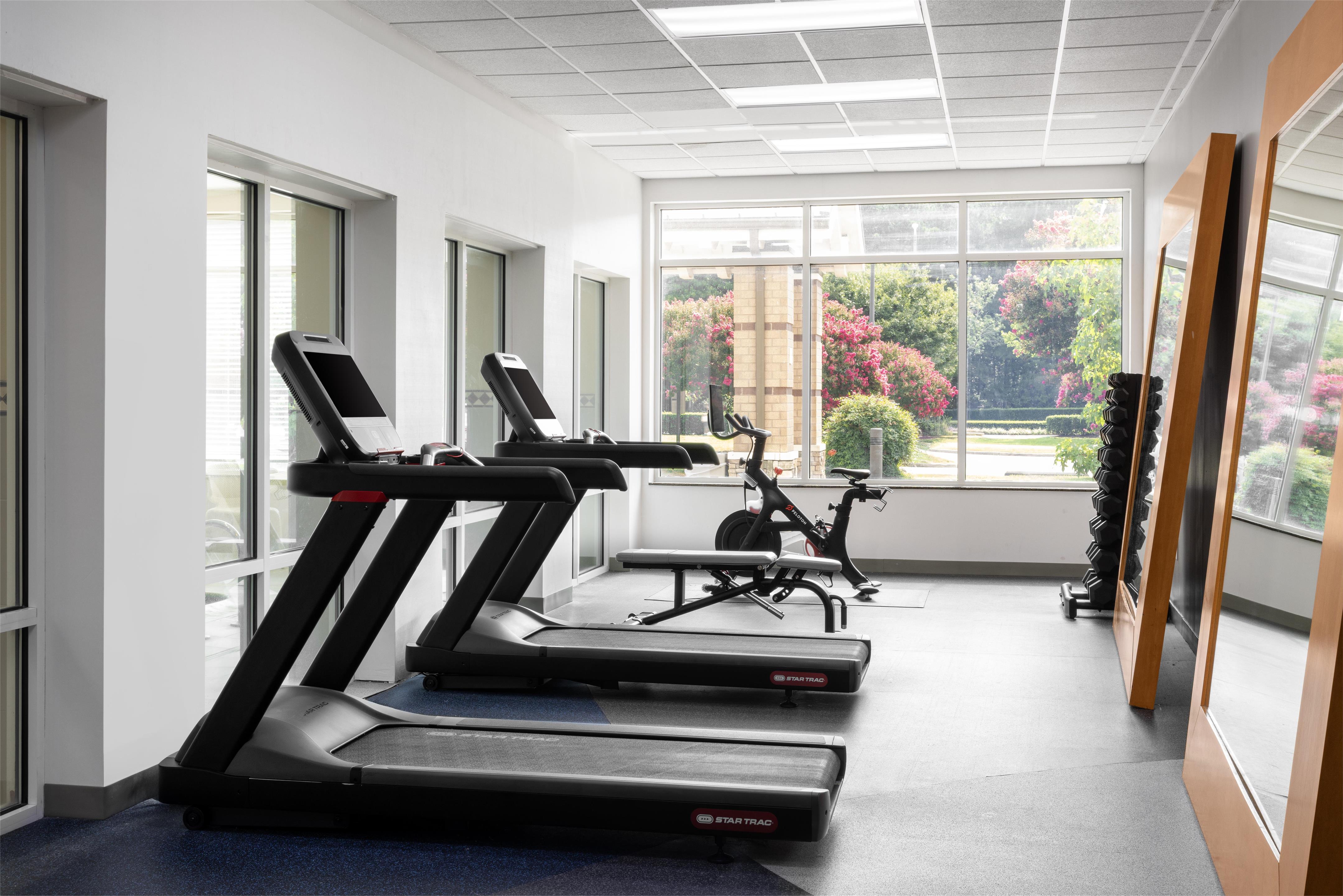 Health club fitness center gym | Hilton Garden Inn Chesapeake/Suffolk