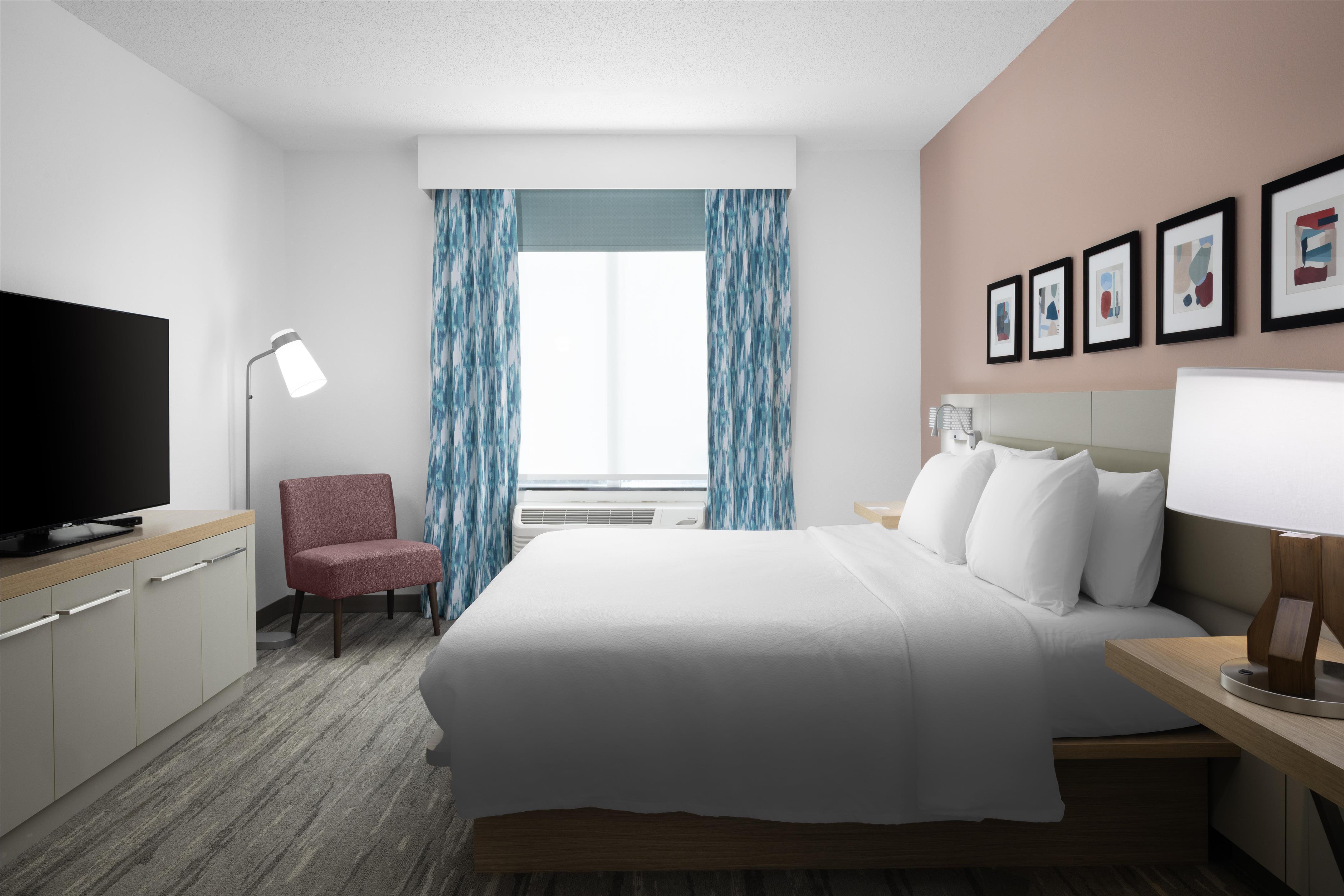 Guest room