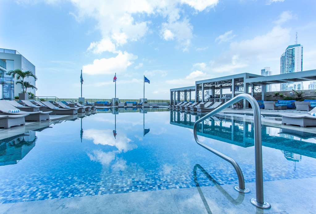 Hilton Panama - Tap to explore photos