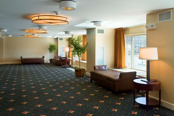  - Hilton Hotel Providence - I-95, Exit 37A
