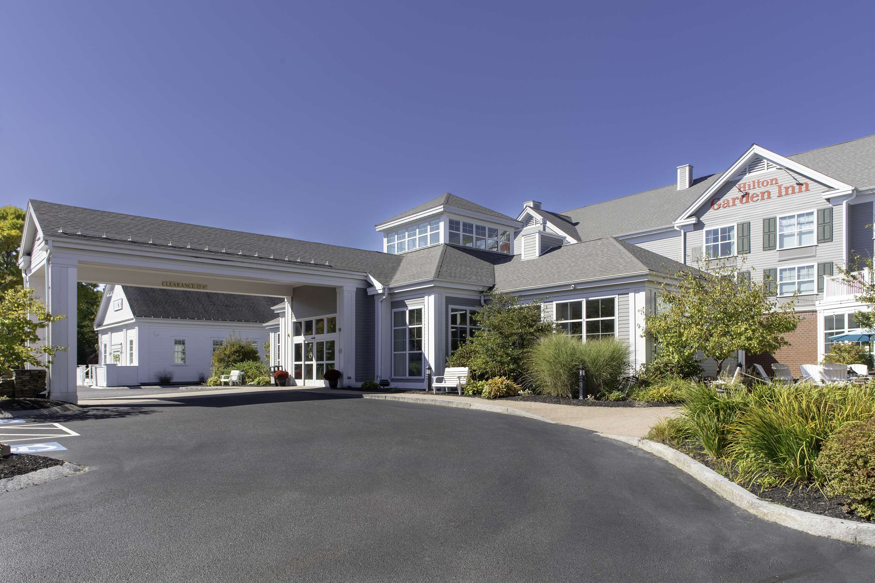 Exterior | Hilton Garden Inn Freeport Downtown
