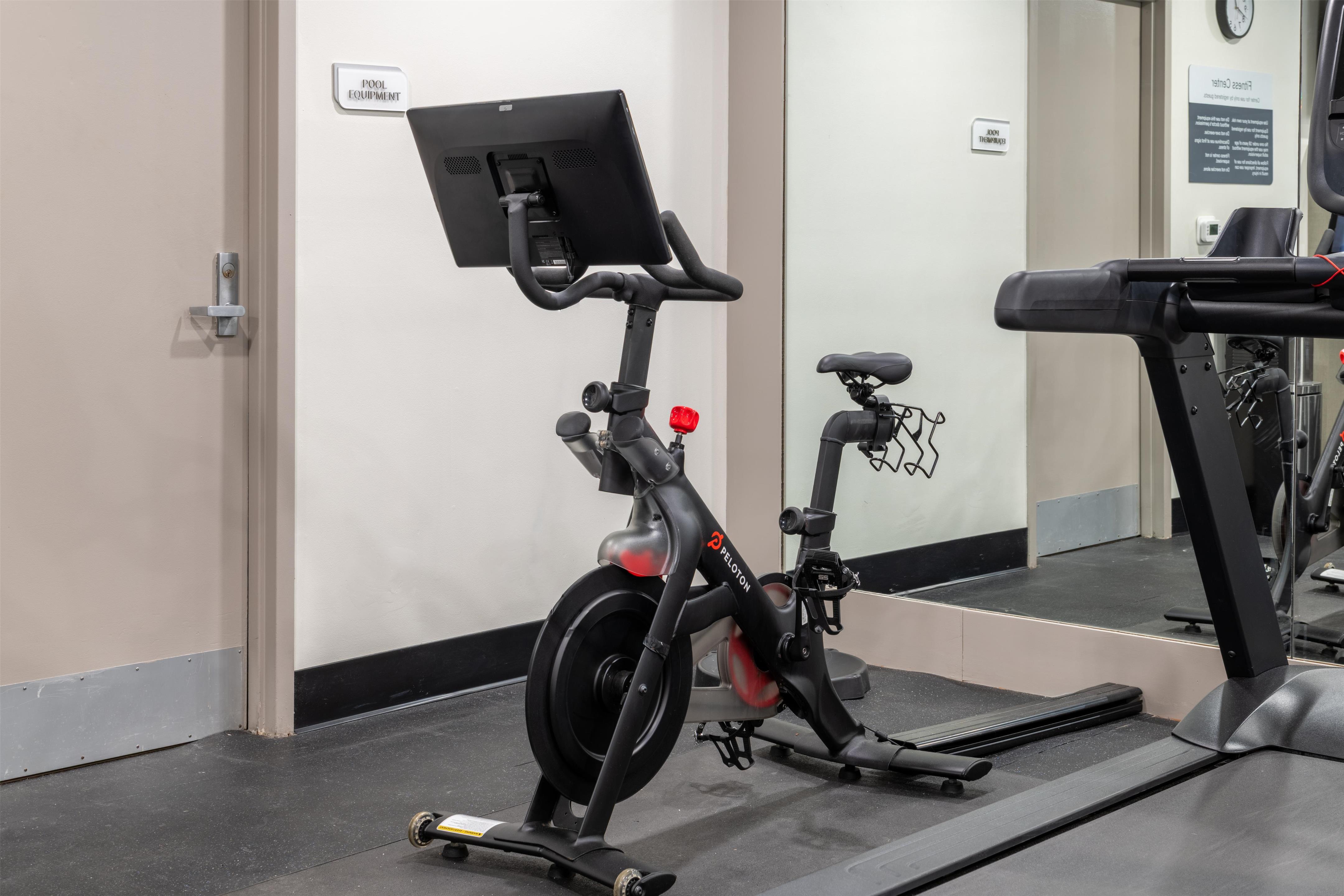 Health club fitness center gym | Hilton Garden Inn Portland Airport/Jetport