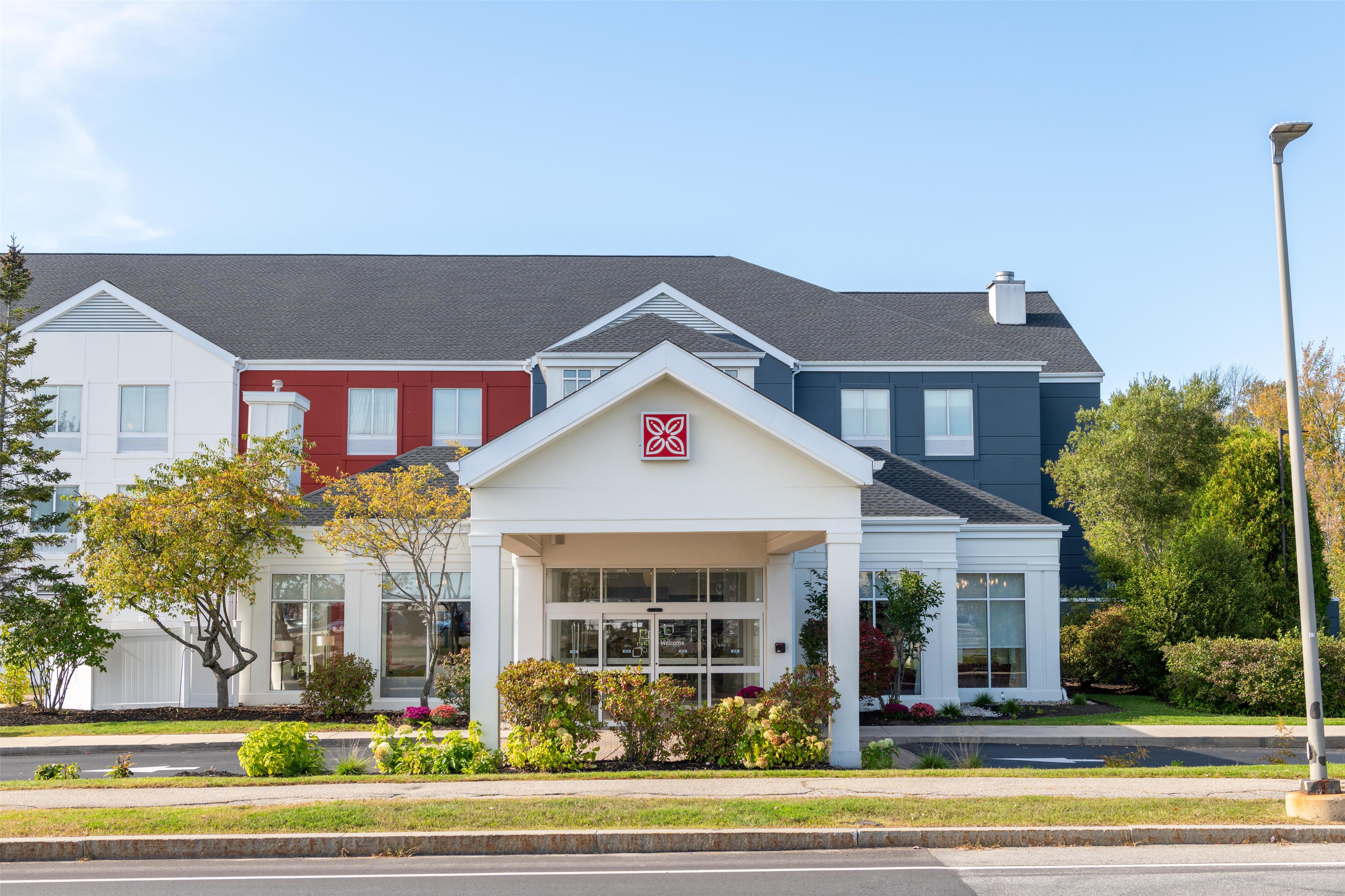 Exterior | Hilton Garden Inn Portland Airport/Jetport