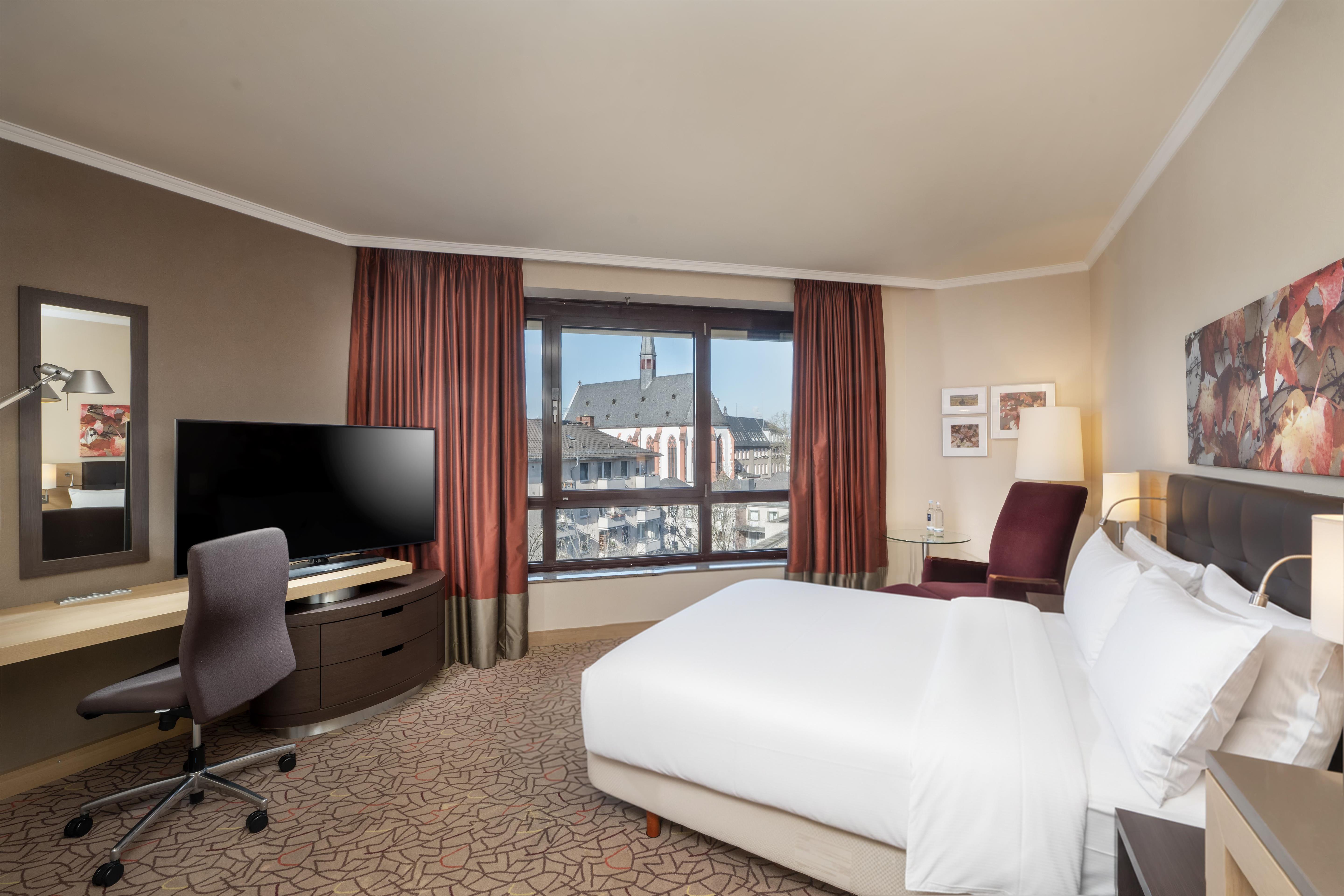 Hilton Mainz Room Type - QUEEN HILTON GUEST ROOM