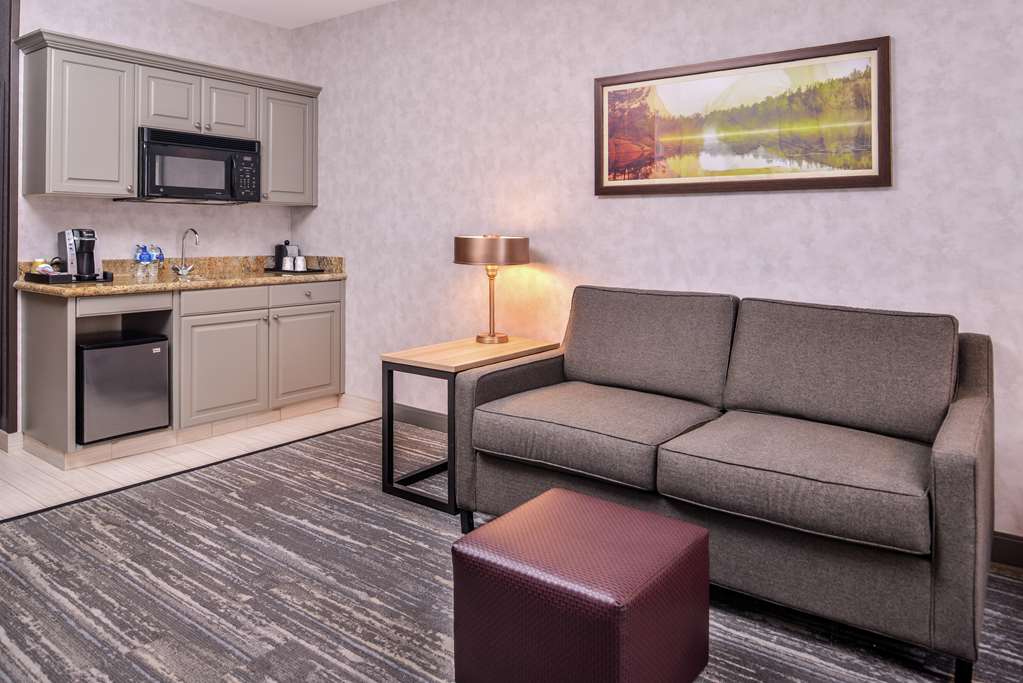 Hilton Garden Inn Bend Room Type - 1 QUEEN 1 BDRM STE-BALCONY
