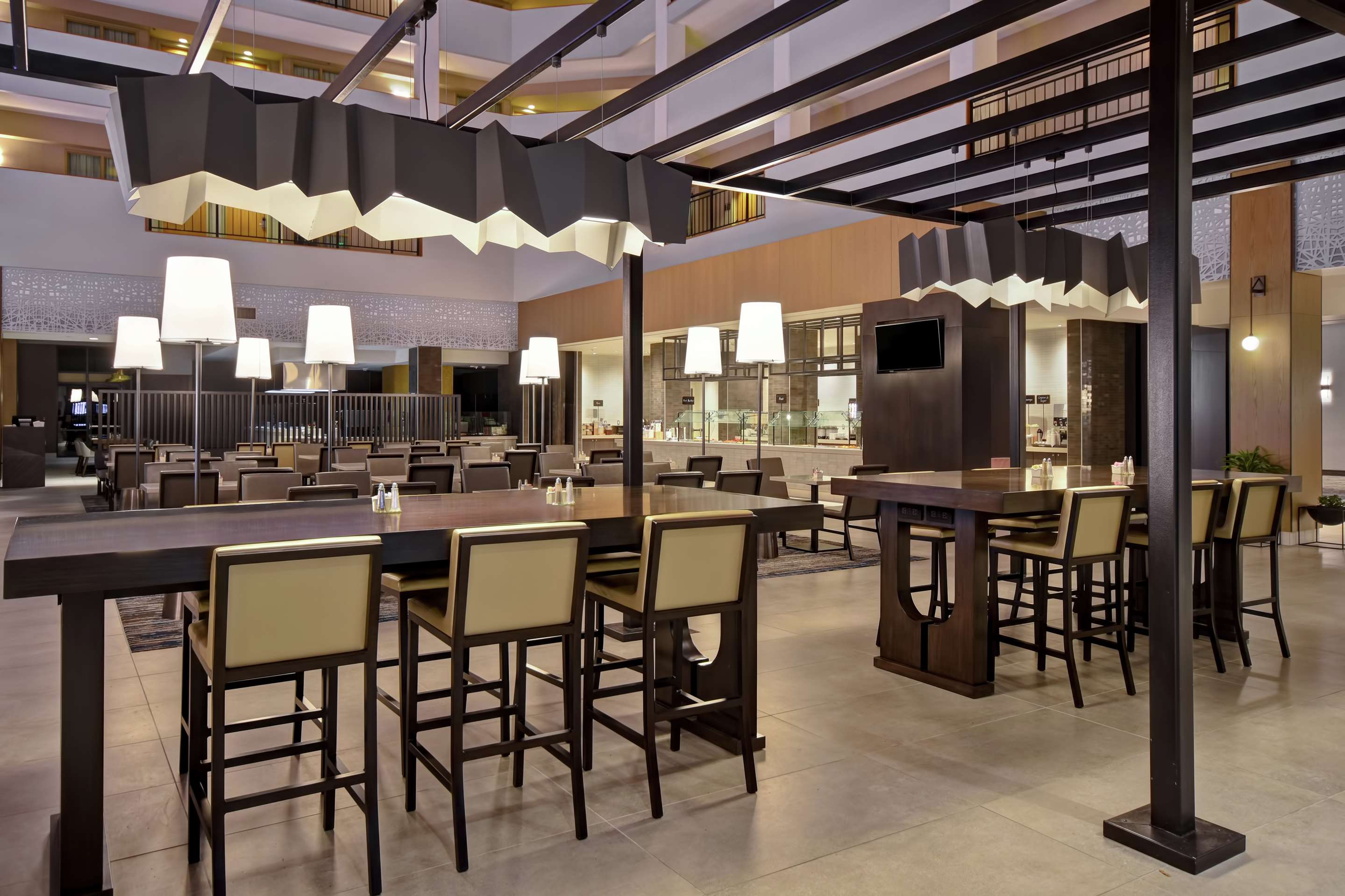 Restaurant | Embassy Suites by Hilton Raleigh Durham Research Triangle