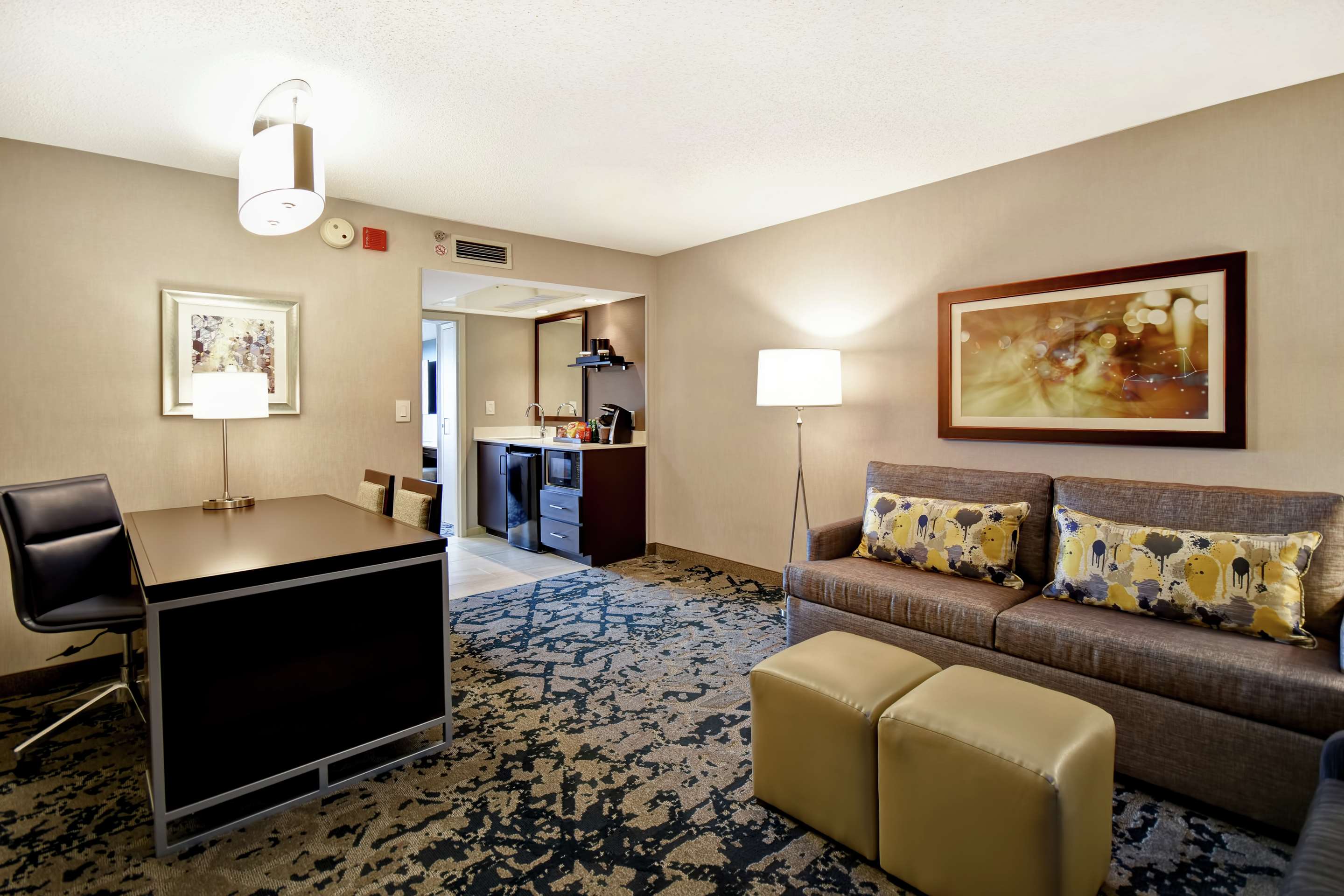 Guest room