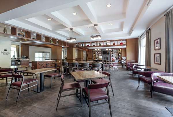 Restaurant - DoubleTree by Hilton Cary - I-40, Exit 293