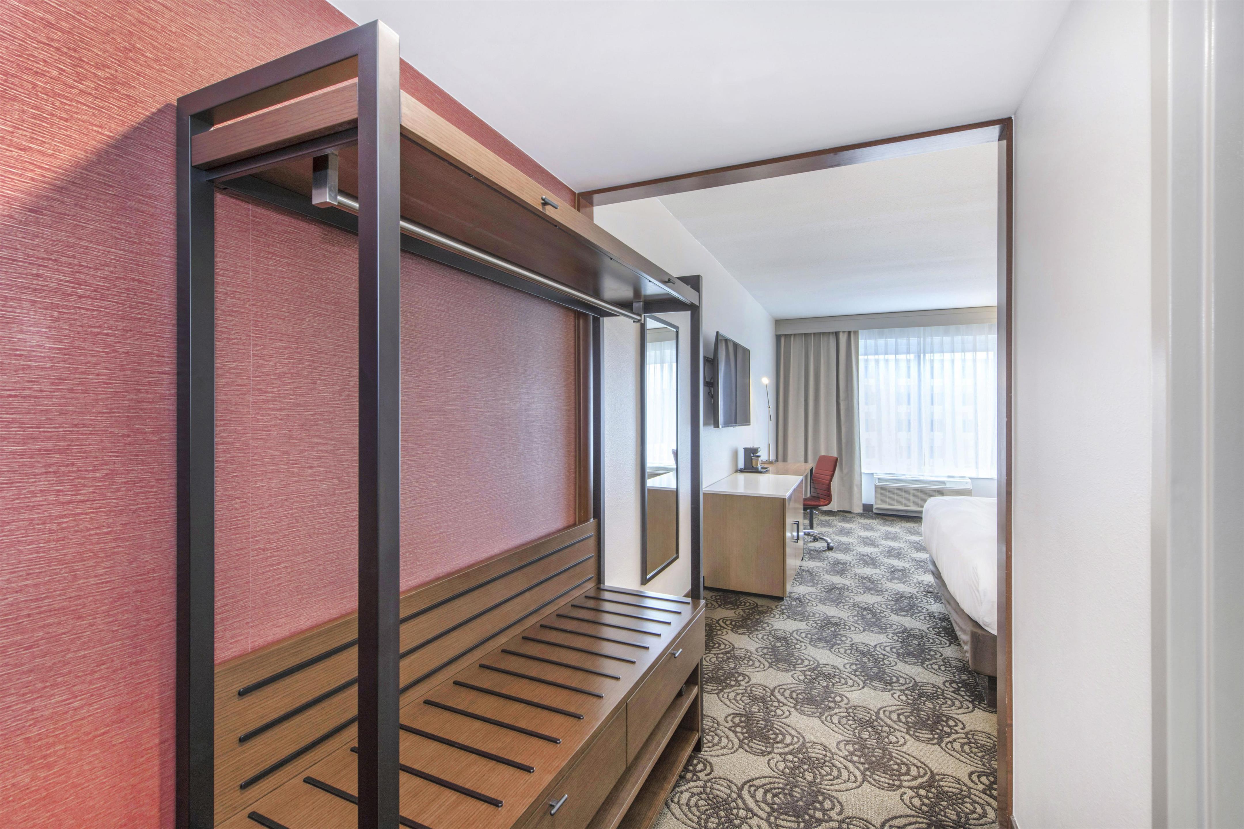 Guest room