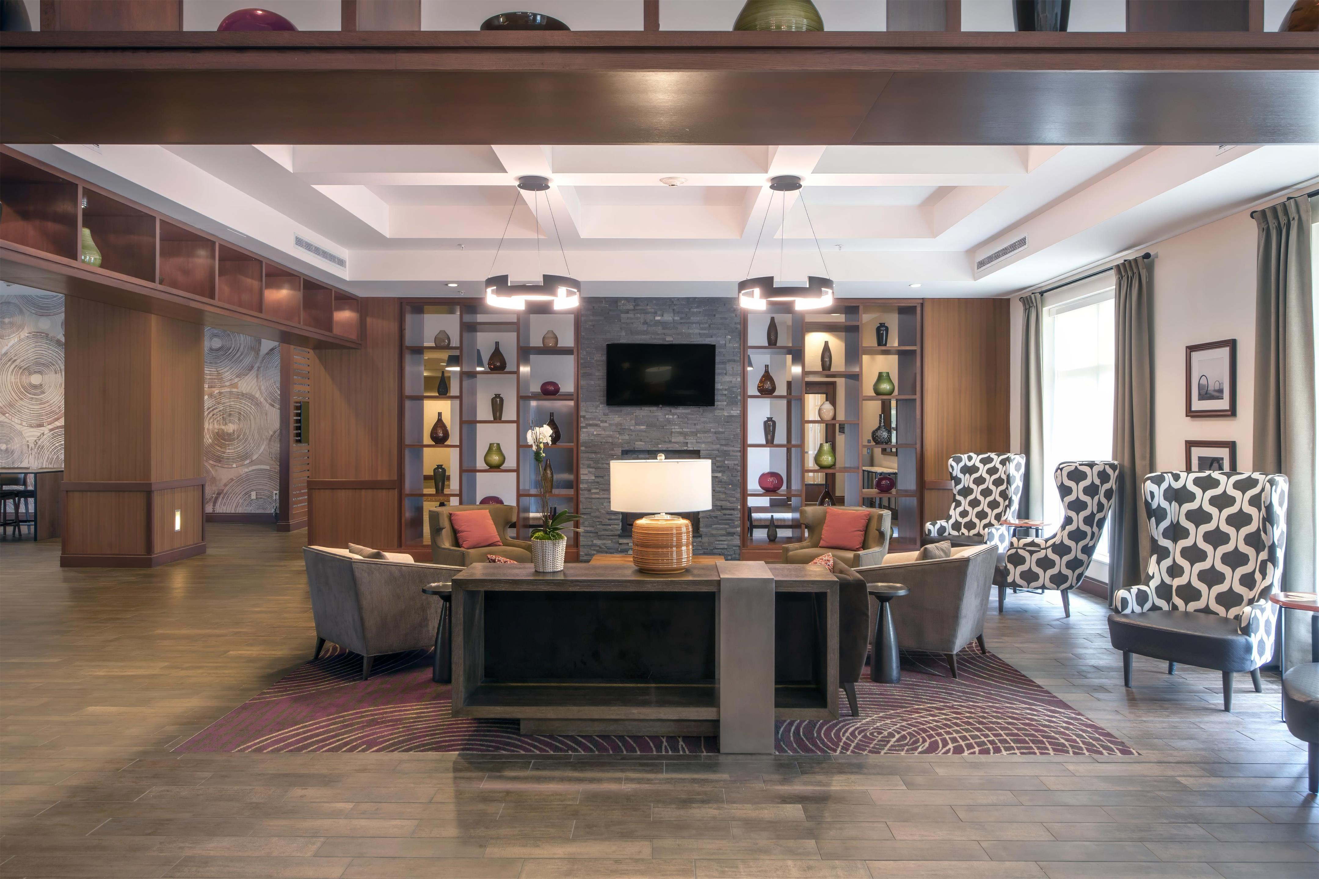 Lobby | DoubleTree by Hilton Raleigh - Cary