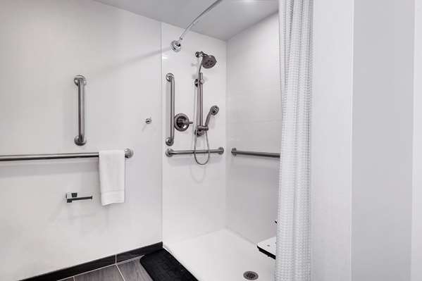  - Embassy Suites Raleigh Crabtree Valley