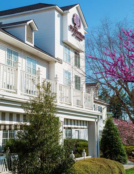 Exterior view - DoubleTree by Hilton Durham RTP Airport - I-40, Exit 282