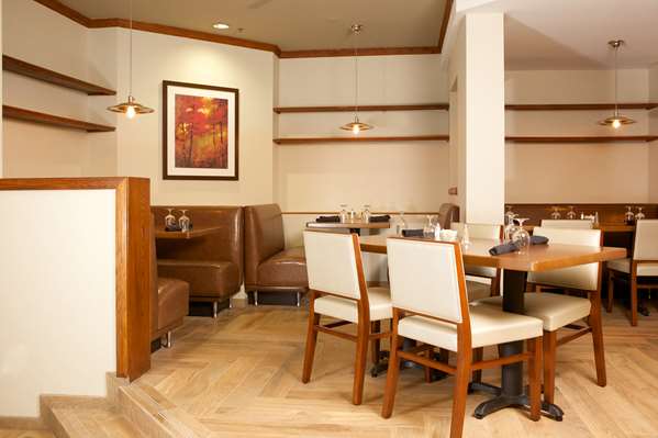 Restaurant - DoubleTree Suites by Hilton Durham - I-40, Exit 278