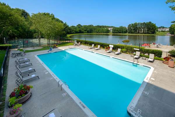 Pool - DoubleTree Suites by Hilton Durham - I-40, Exit 278