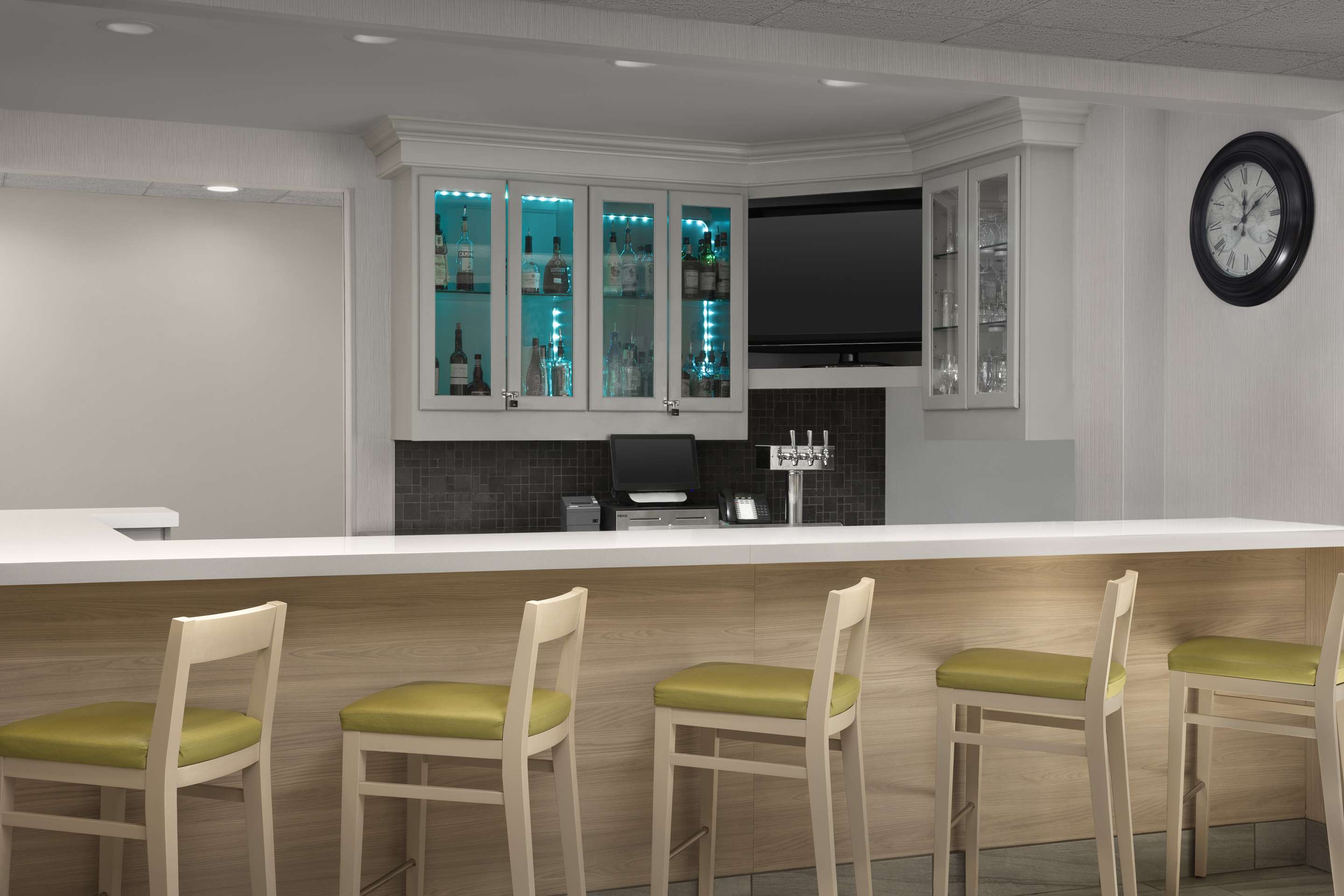 BarLounge | Hilton Garden Inn Raleigh Capital Blvd I-540