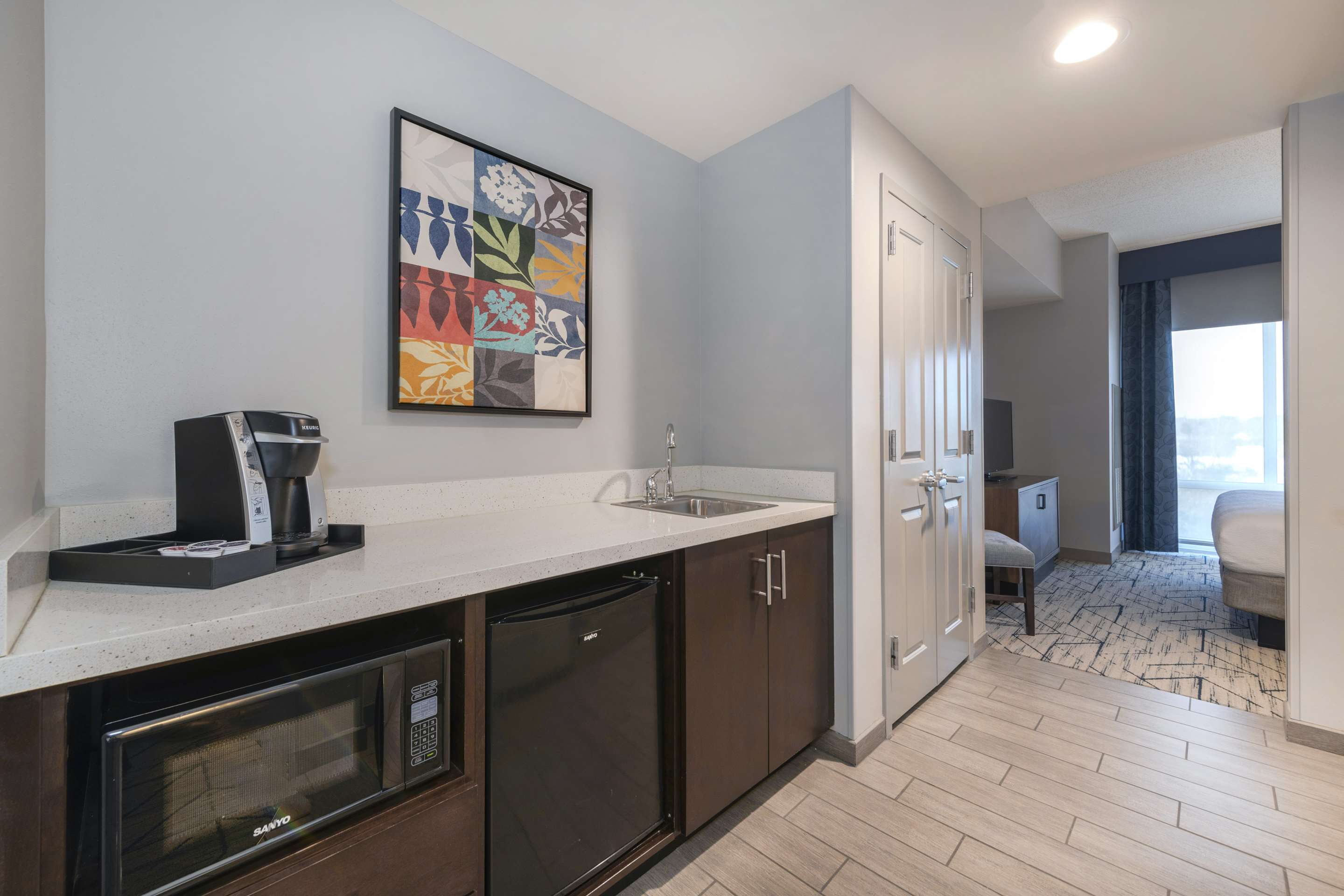 Guest room