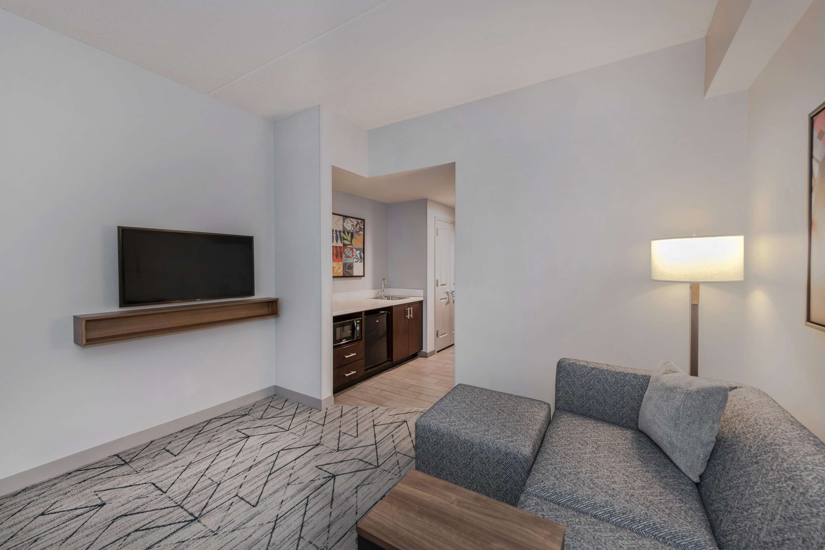 Guest room