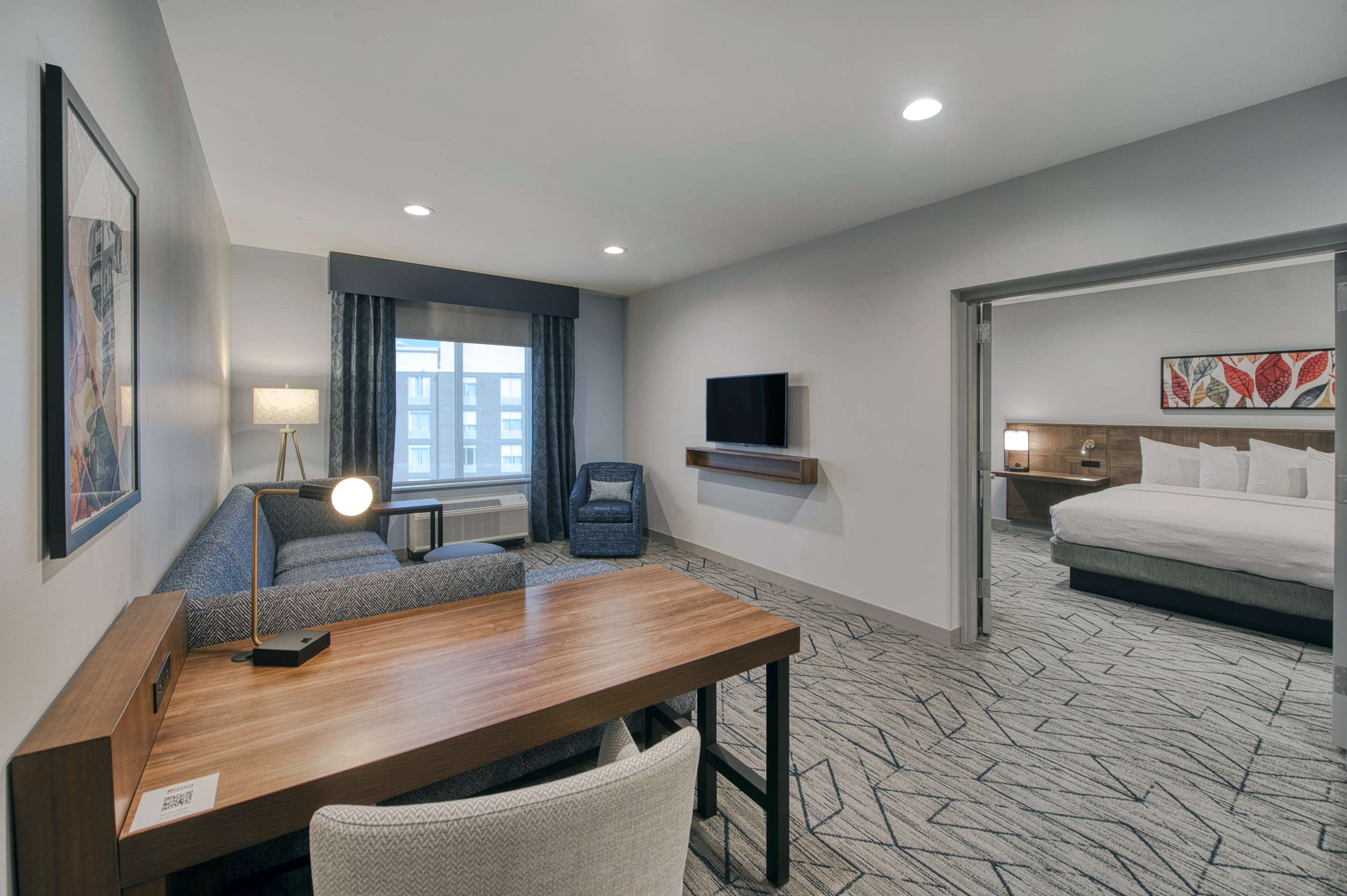 Guest room