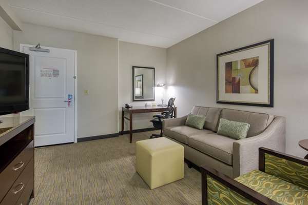  - Hilton Garden Inn Durham - I-40, Exit 276