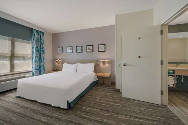  - Hilton Garden Inn Rockford - I-39 & I-90, Exit 15