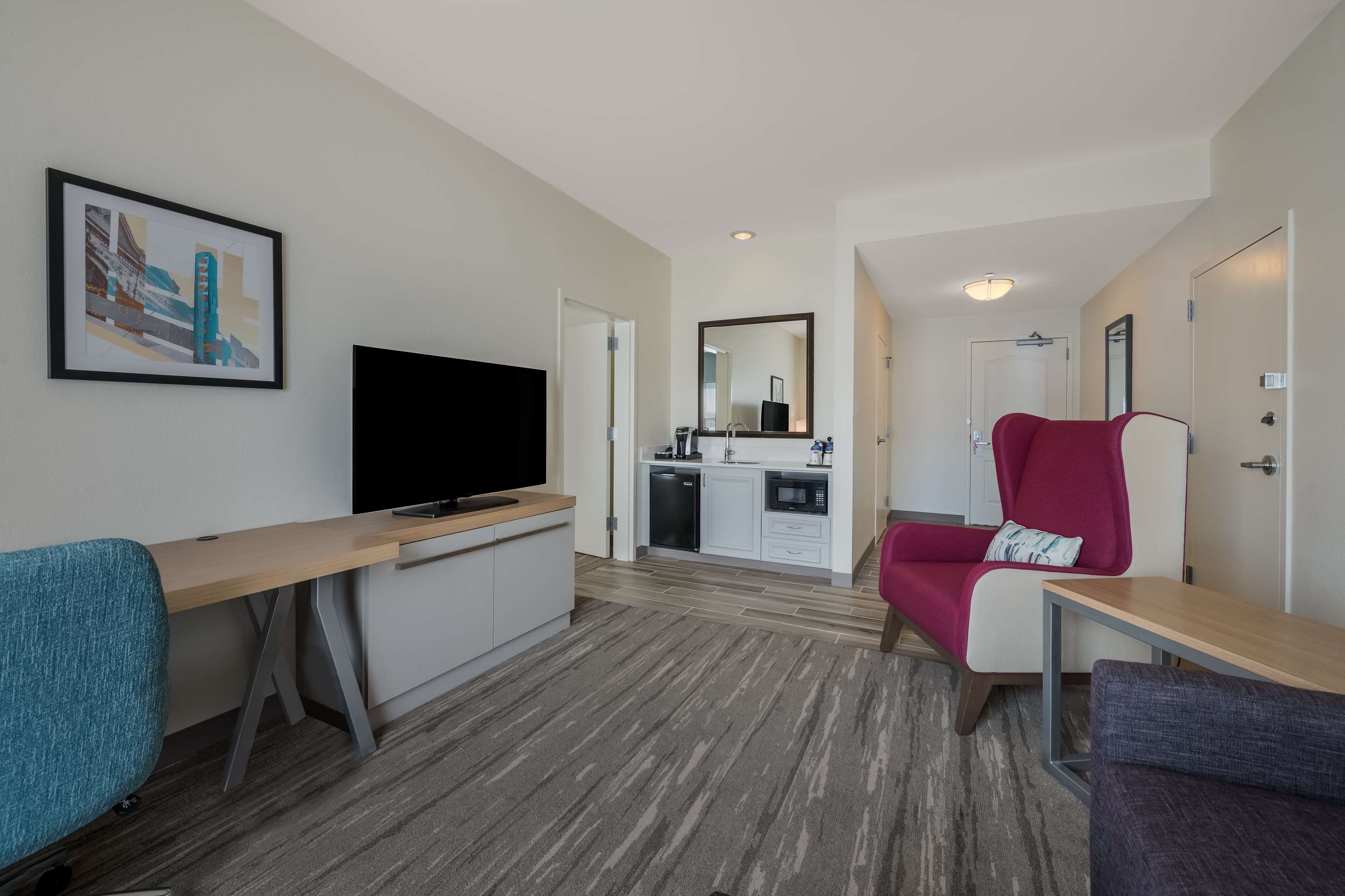Guest room