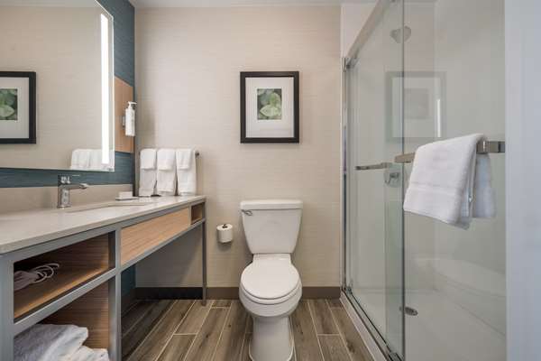  - Hilton Garden Inn Rockford - I-39 & I-90, Exit 15