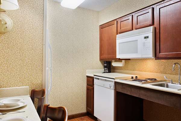  - Homewood Suites by Hilton Airport Sandston - I-64, Exit 197
