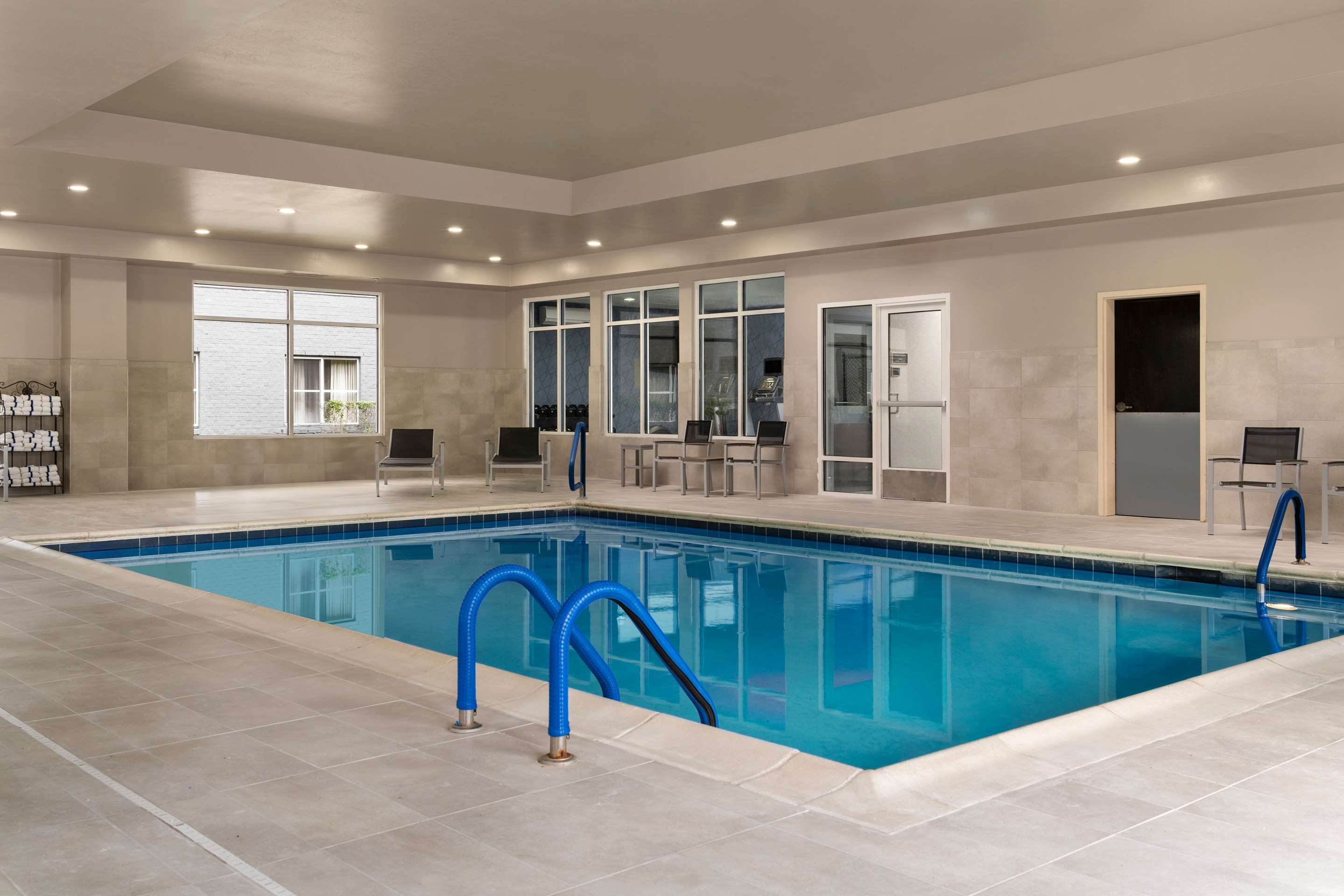 Pool | Homewood Suites by Hilton Richmond - Airport