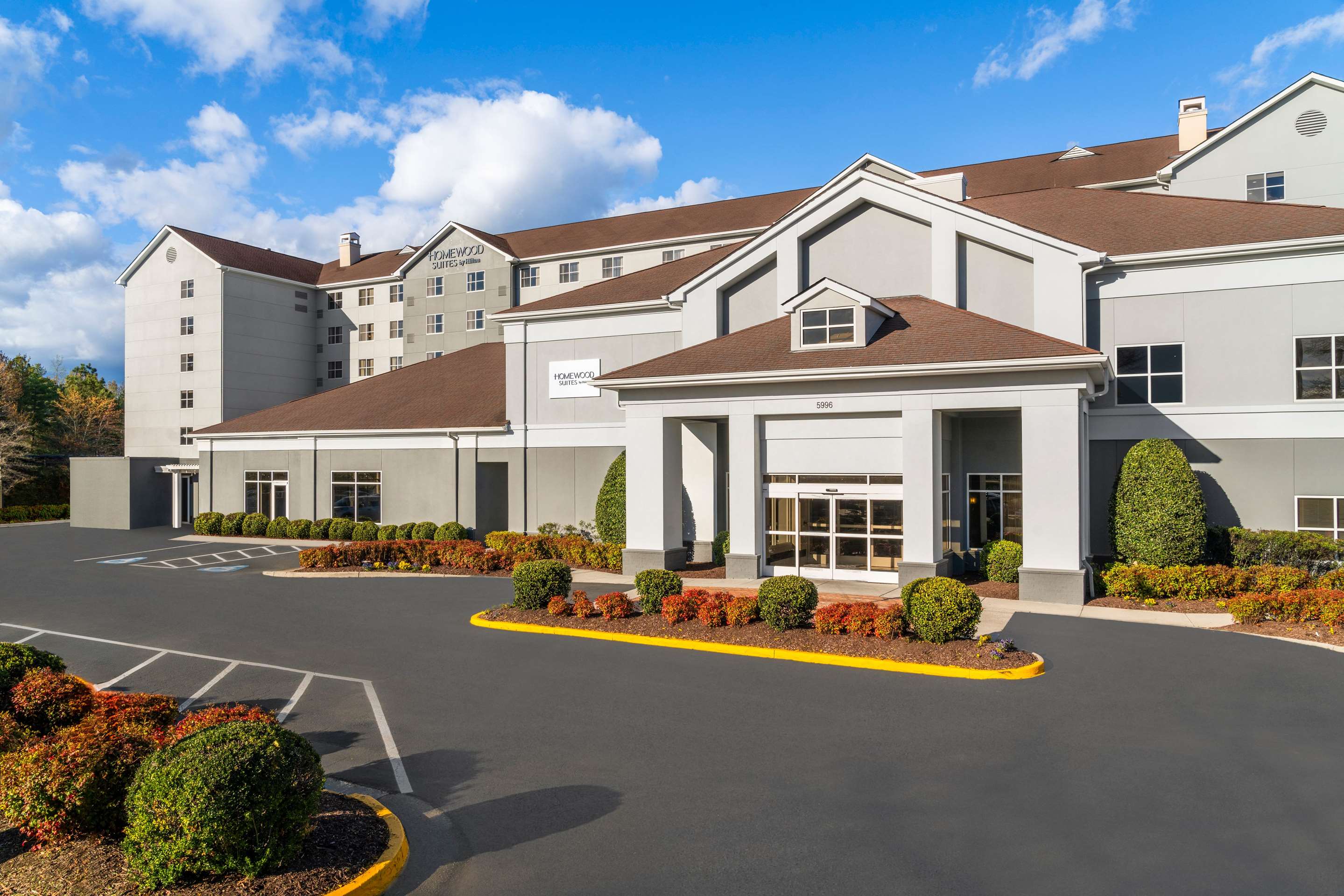 Exterior | Homewood Suites by Hilton Richmond - Airport