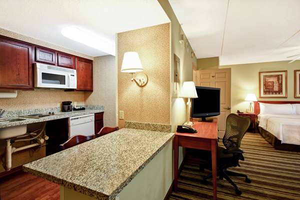  - Homewood Suites by Hilton Chester - I-95, Exit 61A