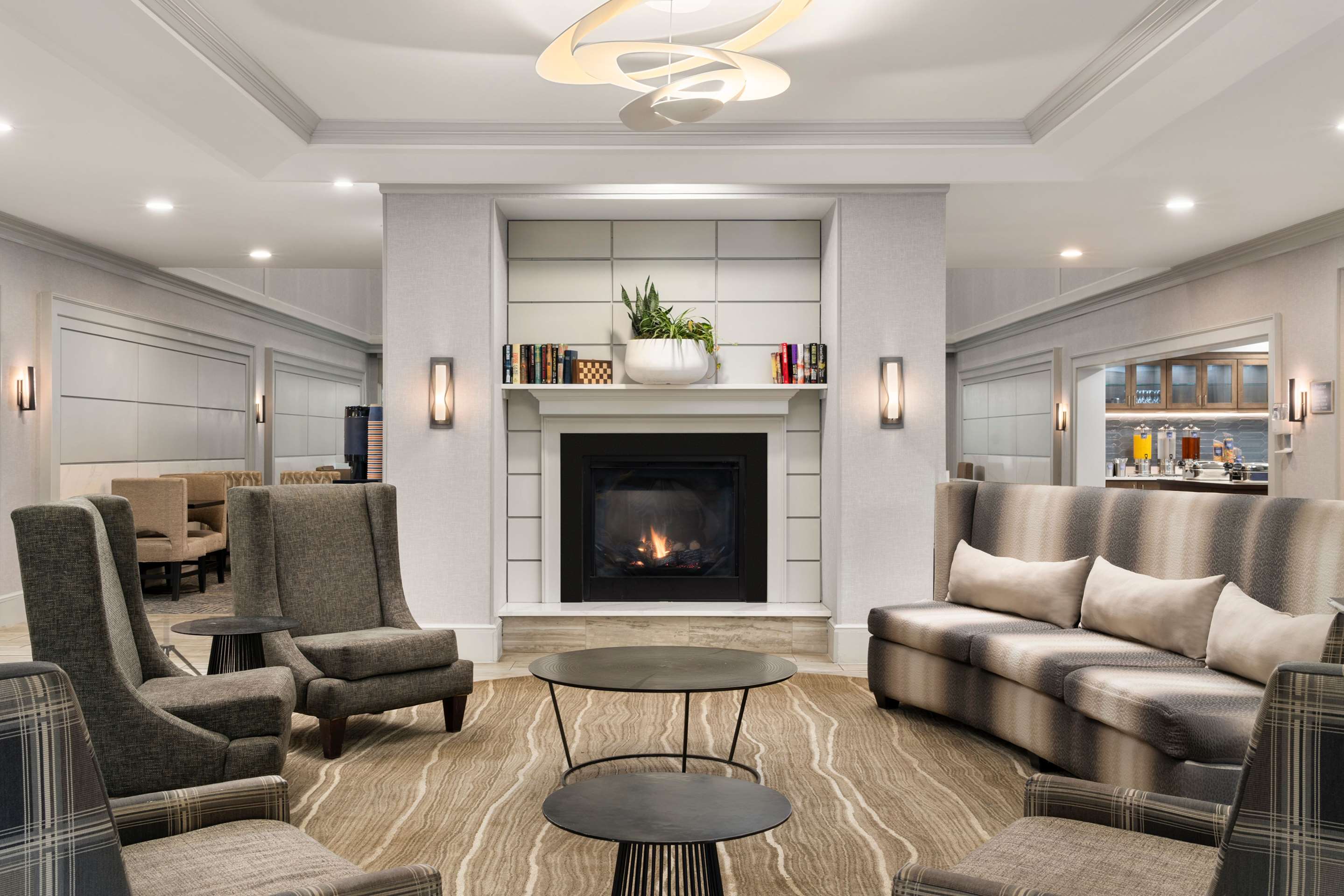 Lobby | Homewood Suites by Hilton Richmond-Chester