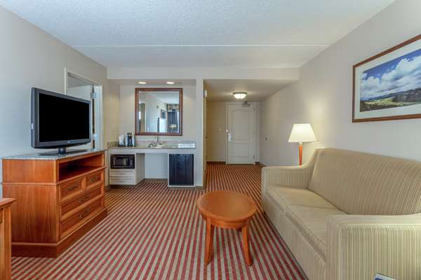  - Hilton Garden Inn Colonial Heights - I-95, Exit 54
