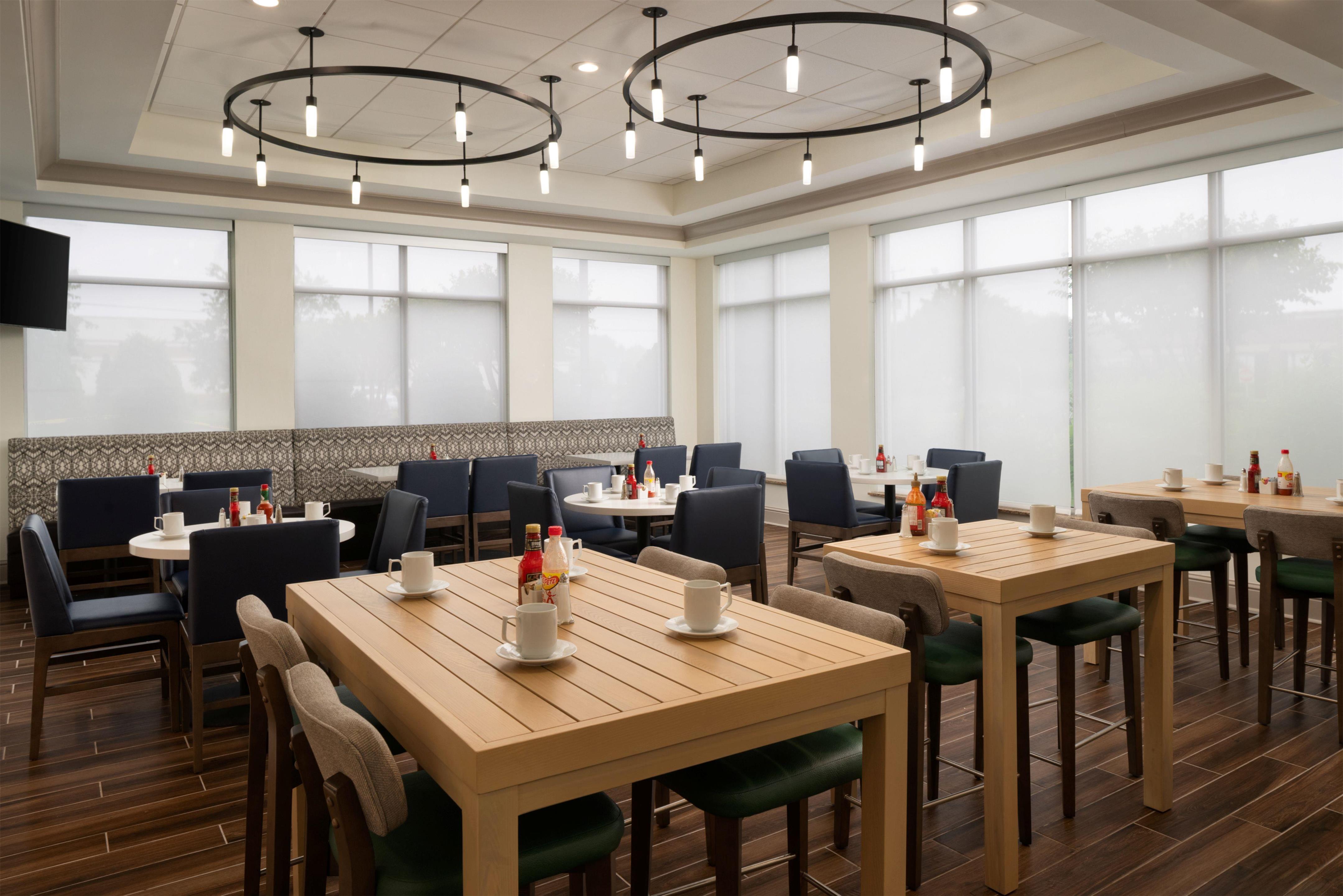 Restaurant | Hilton Garden Inn Richmond South/Southpark