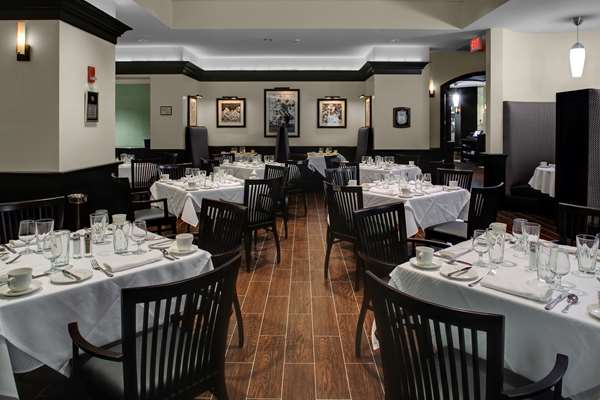 Restaurant - Hilton Hotel & Spa Short Pump