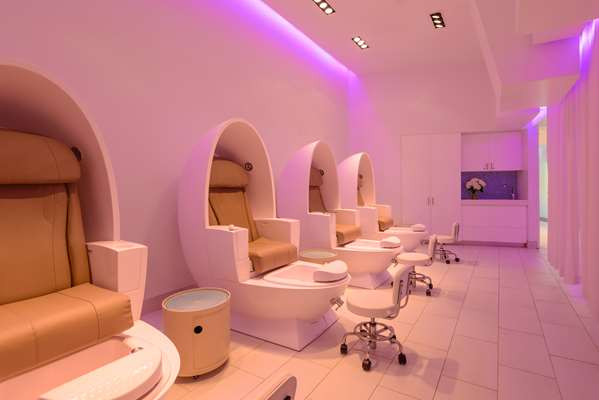 Spa - Hilton Hotel & Spa Short Pump