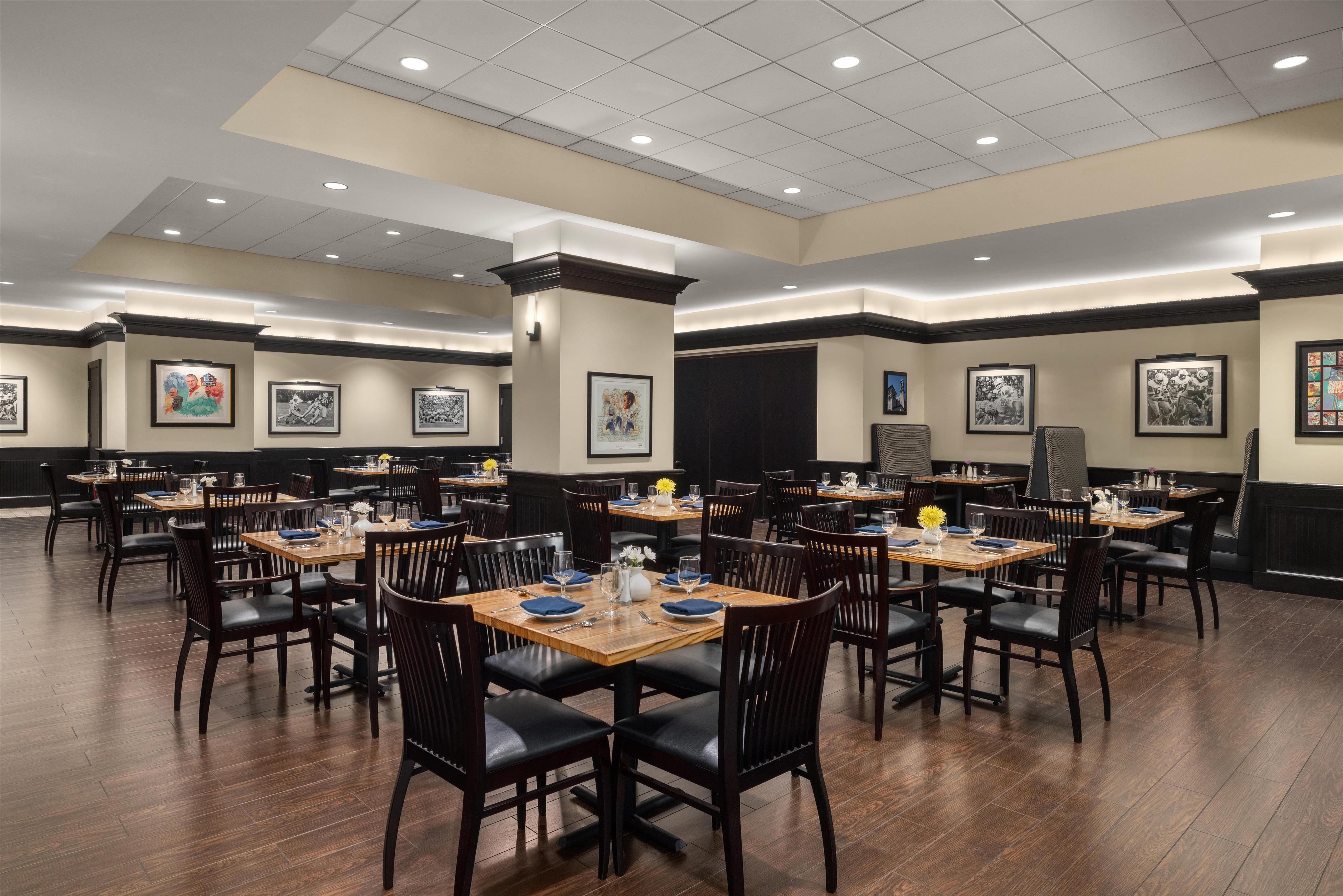 Restaurant | Hilton Richmond Hotel & Spa/Short Pump