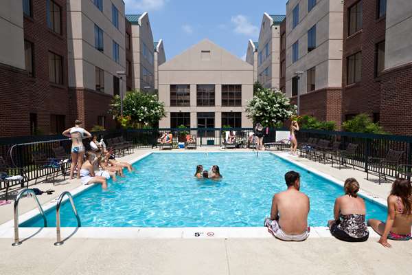 Pool - Homewood Suites by Hilton Glen Allen