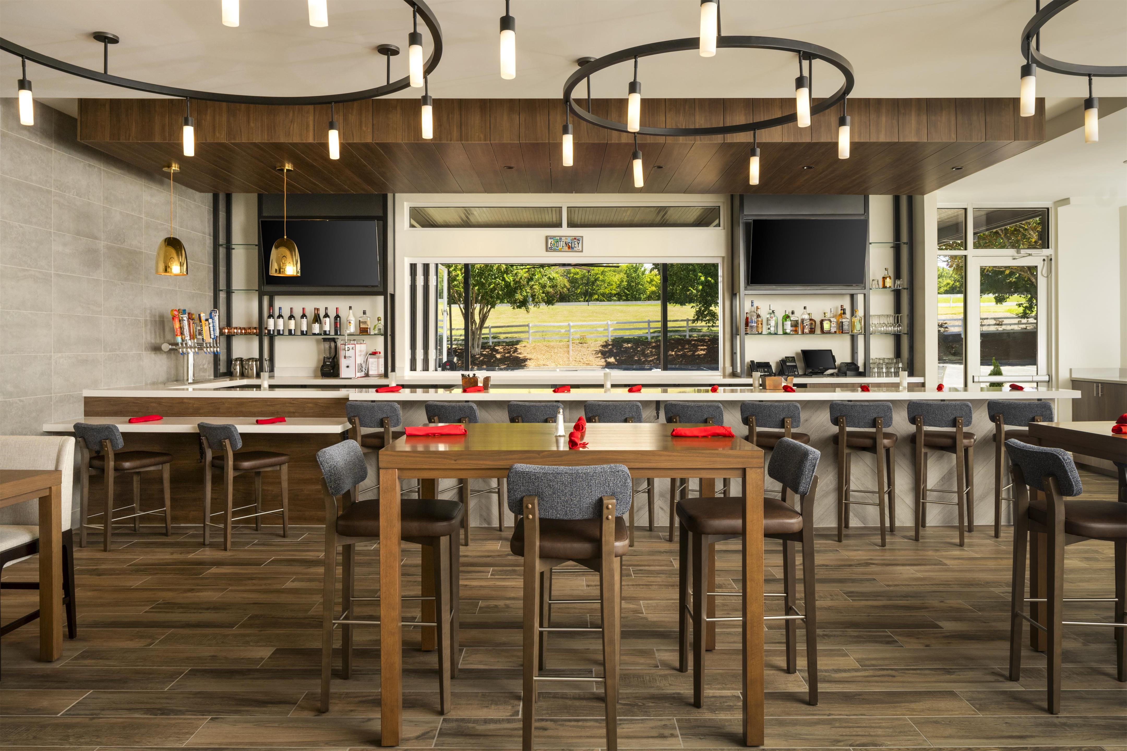 Restaurant | Hilton Garden Inn Rock Hill