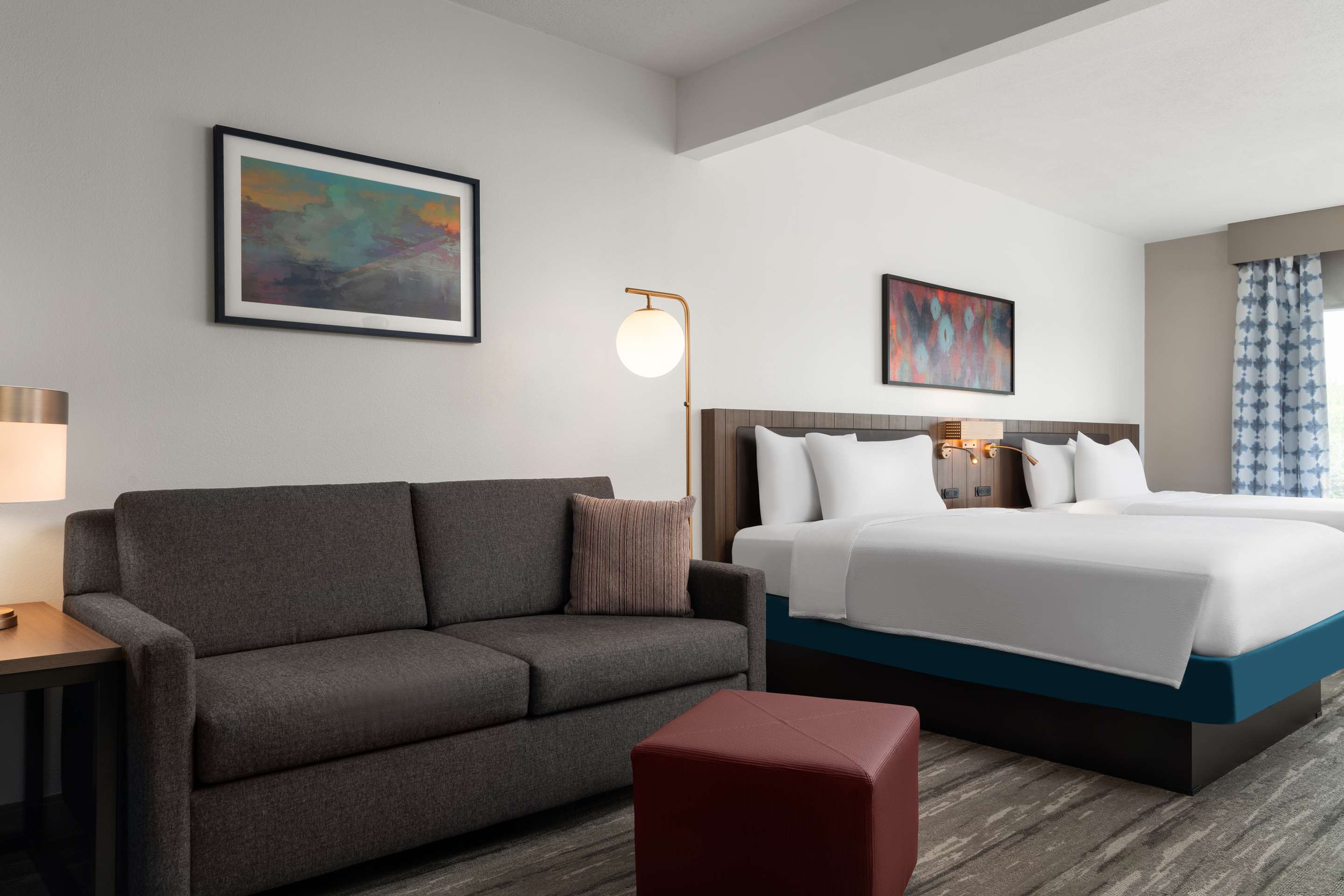 Guest room