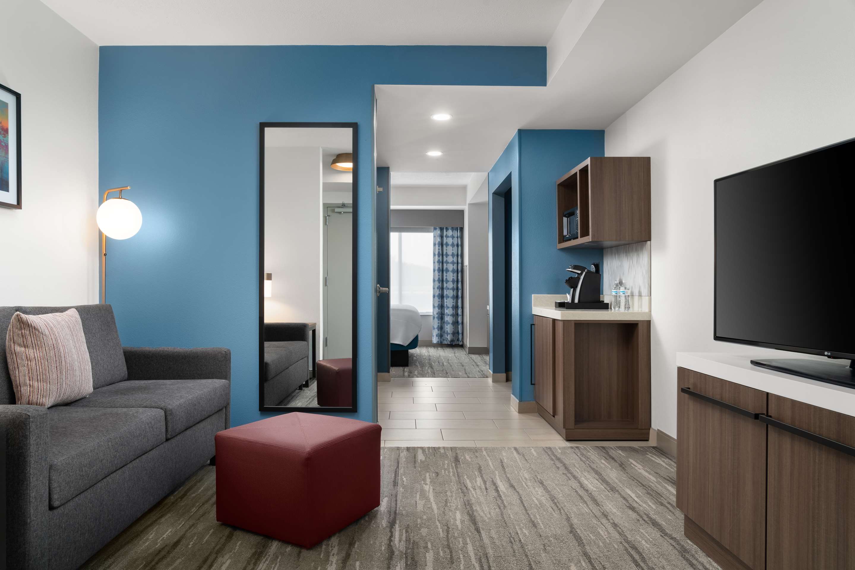 Guest room