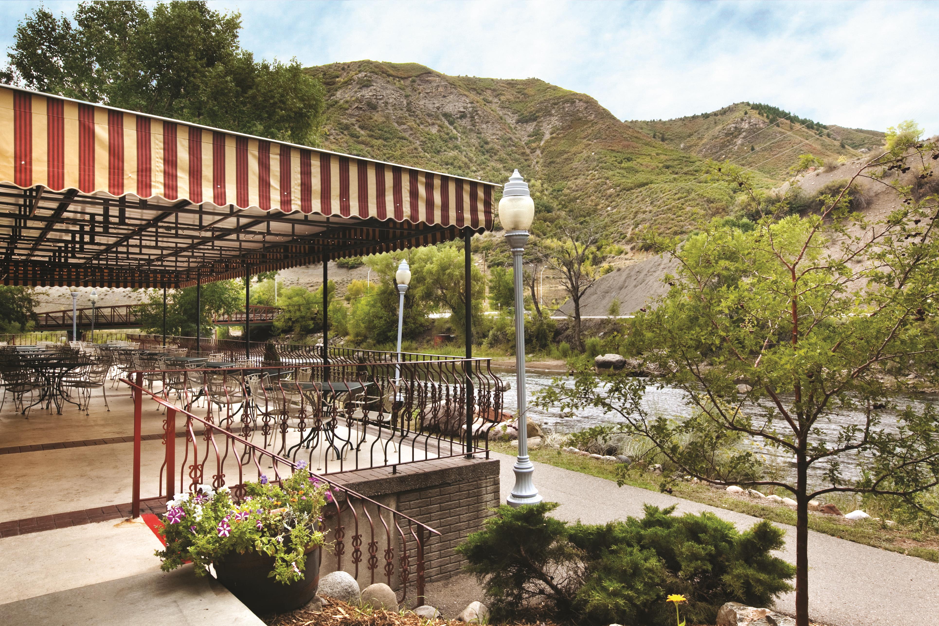 Restaurant | DoubleTree by Hilton Durango