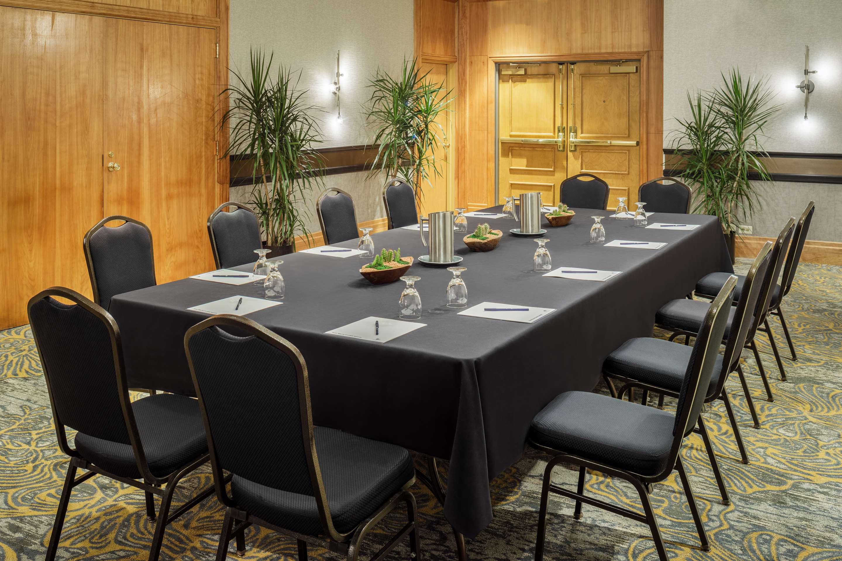 Meeting Room | DoubleTree by Hilton Hotel Denver