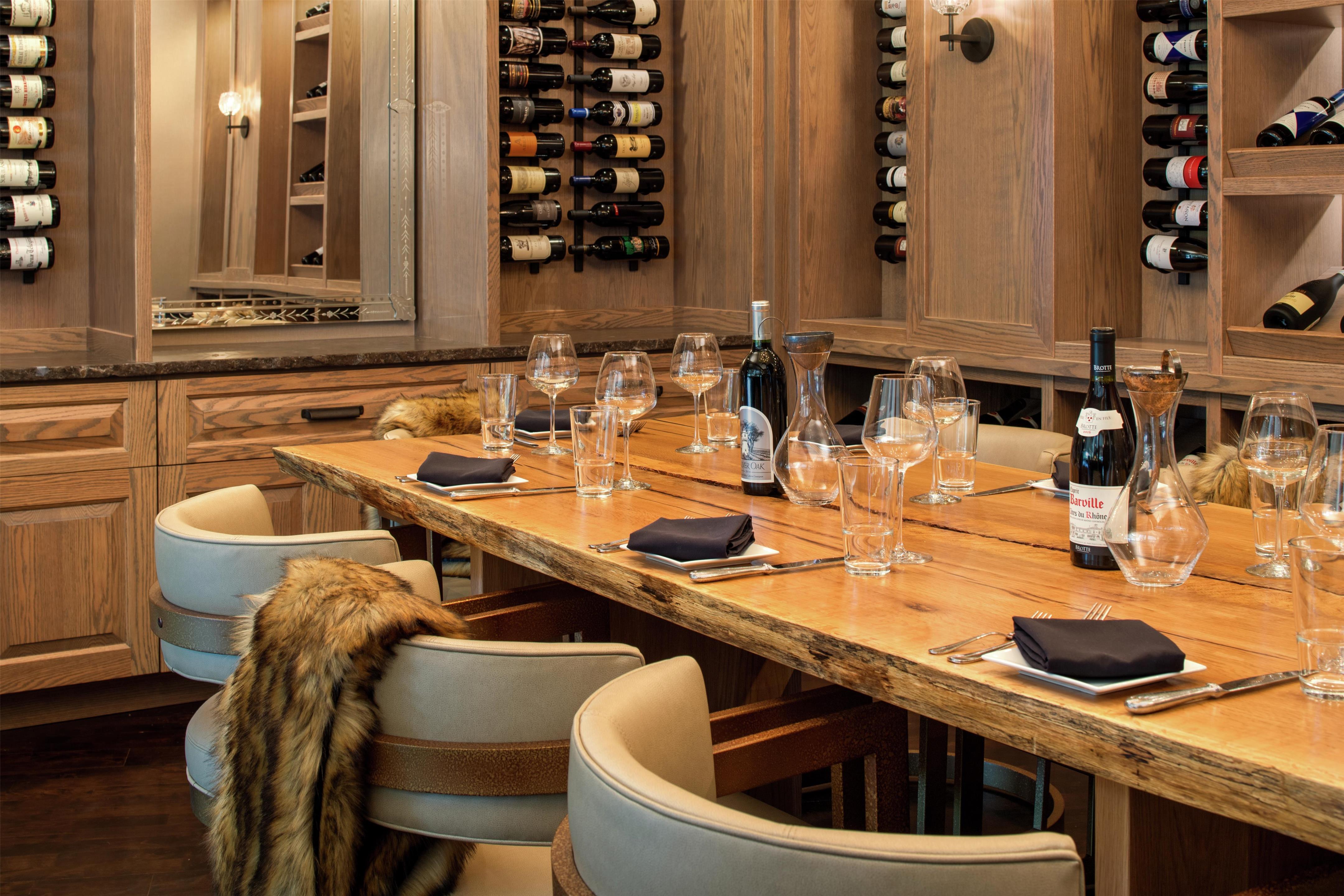 Restaurant | DoubleTree by Hilton Hotel Missoula - Edgewater