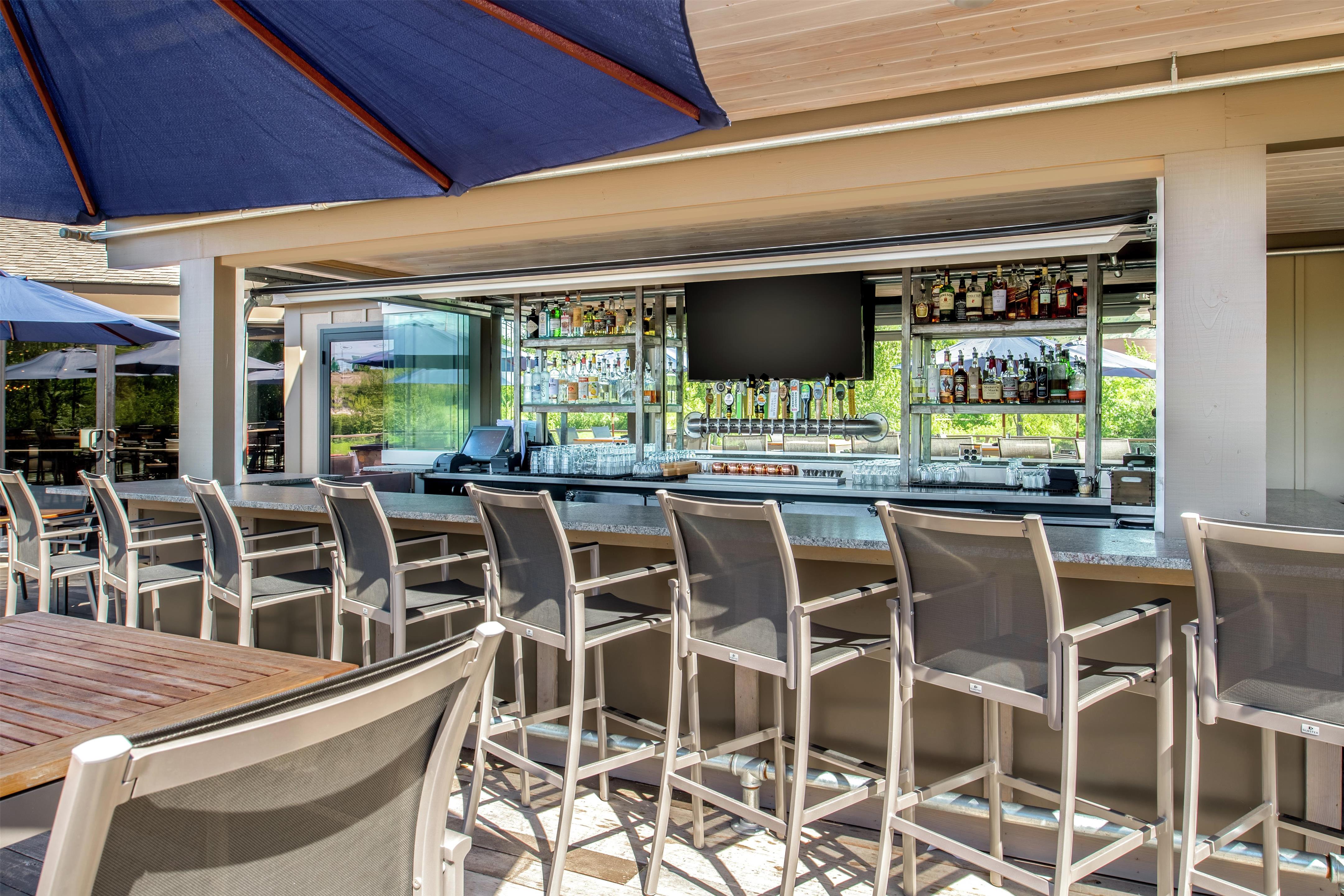 BarLounge | DoubleTree by Hilton Hotel Missoula - Edgewater