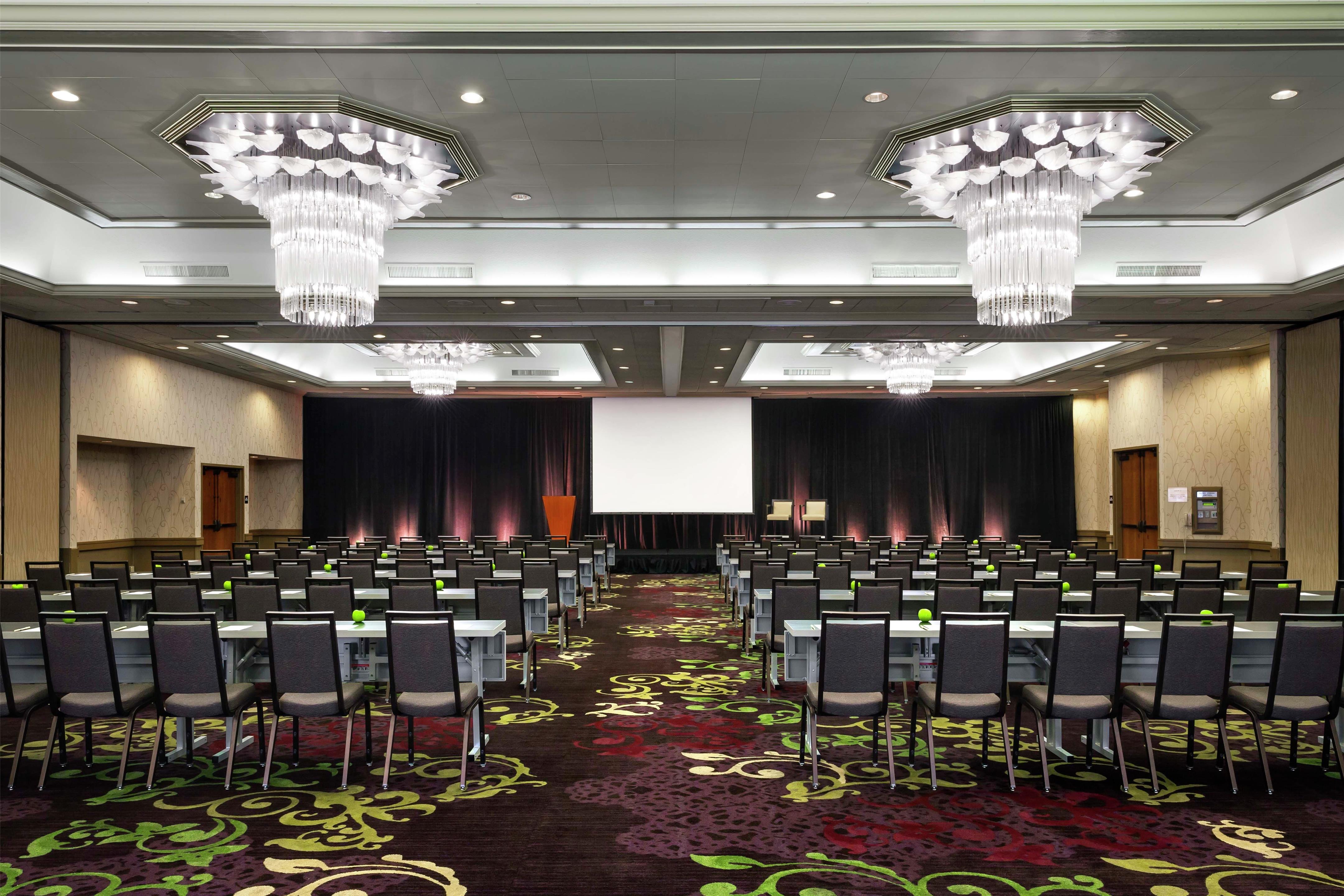 Meeting Room | DoubleTree by Hilton Sonoma - Wine Country
