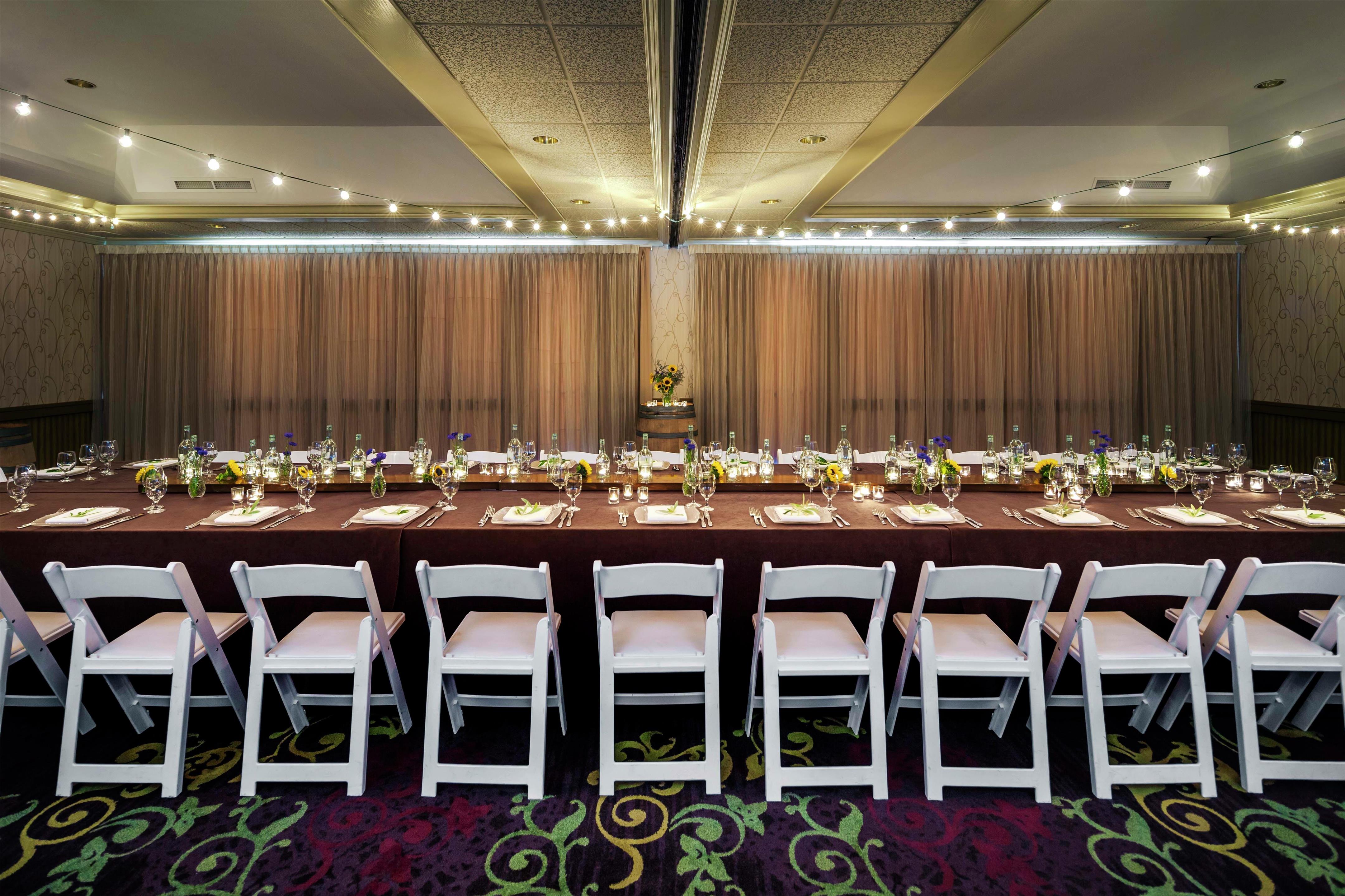 Meeting Room | DoubleTree by Hilton Sonoma - Wine Country